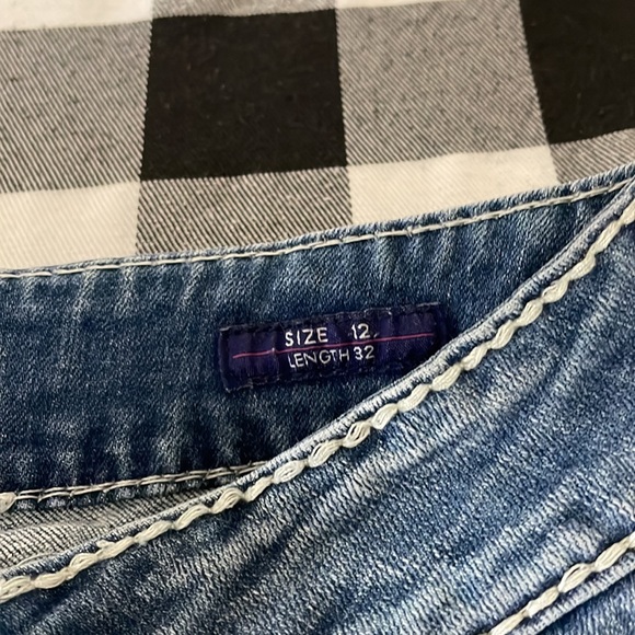 Vigoss Dublin Bootcut Jeans Size 12 x 31 Thick Stitch Double Pockets Stretch - Picture 6 of 13